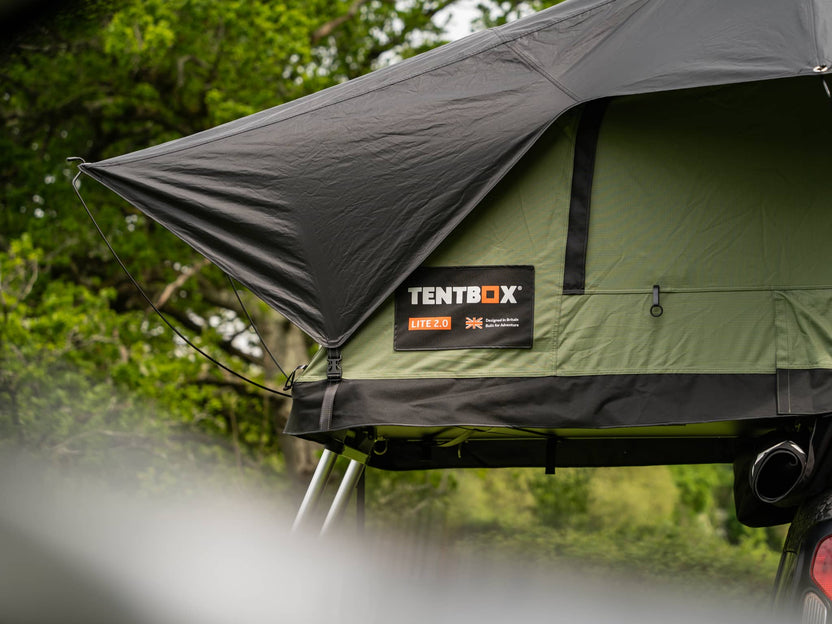 Taking a closer look at the TentBox Lite 2.0 in the Forest Green colour, whilst out in nature.