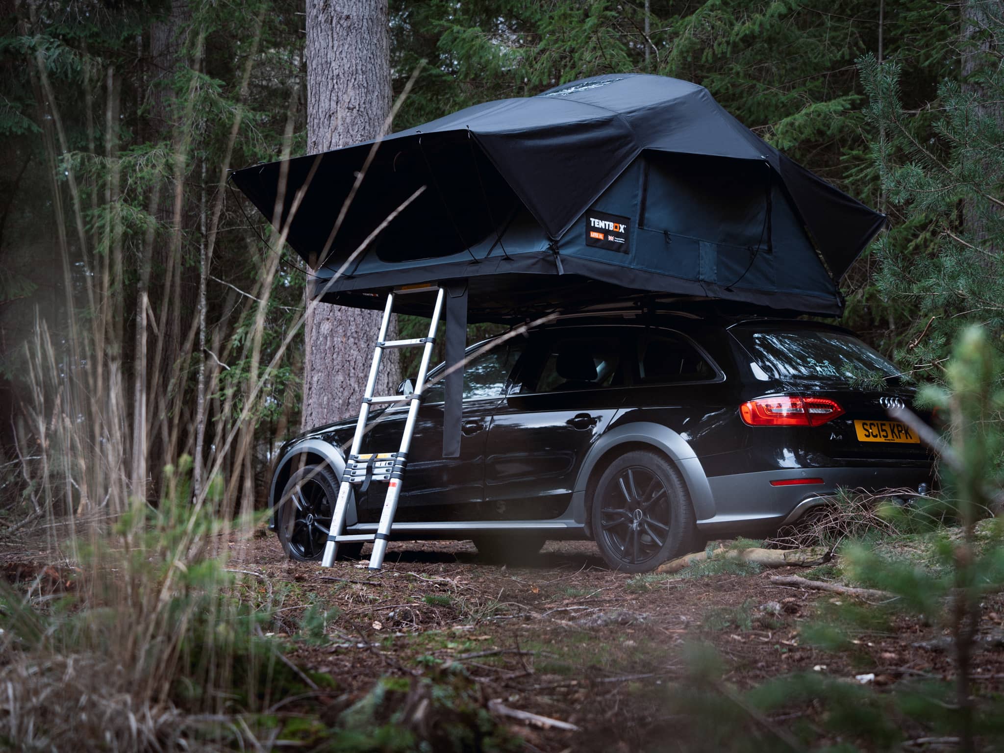 Estate shop car tent